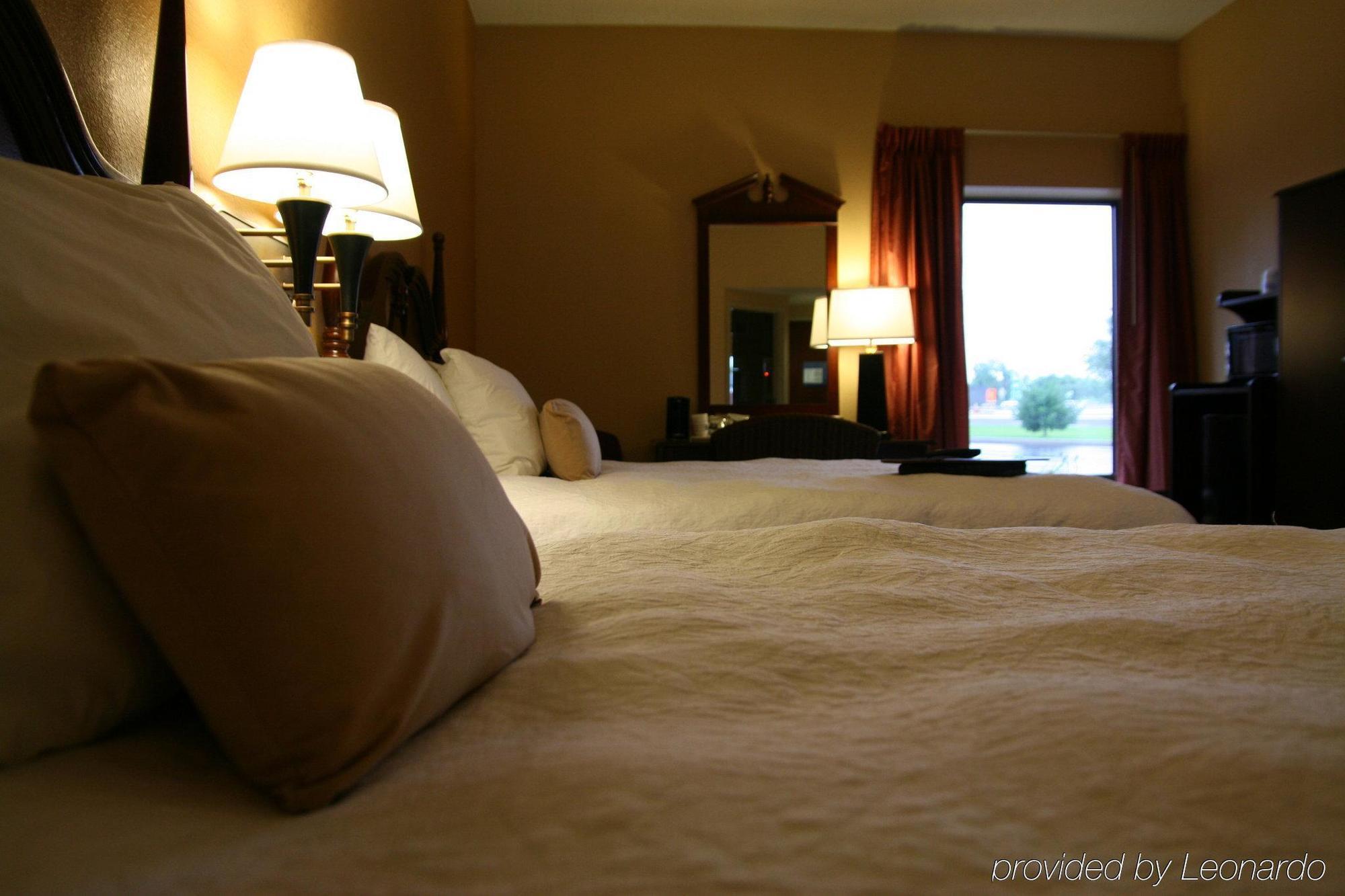 Larkspur Landing Carlisle Hotel Kamer foto