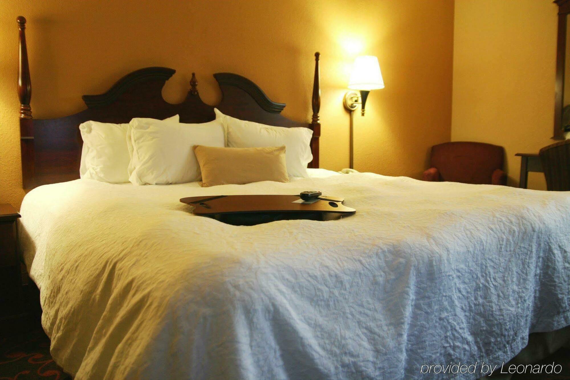Larkspur Landing Carlisle Hotel Buitenkant foto